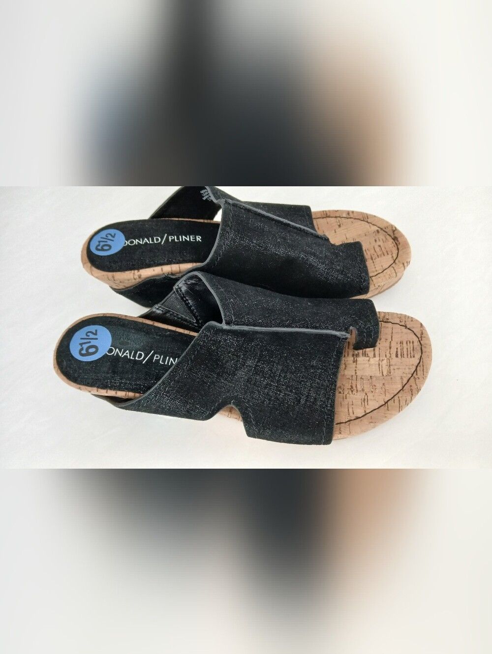 Donald Pliner GERIE‑60 Black Leather Thong Cork Wedge Sandals – Women’s 6.5 NWOT